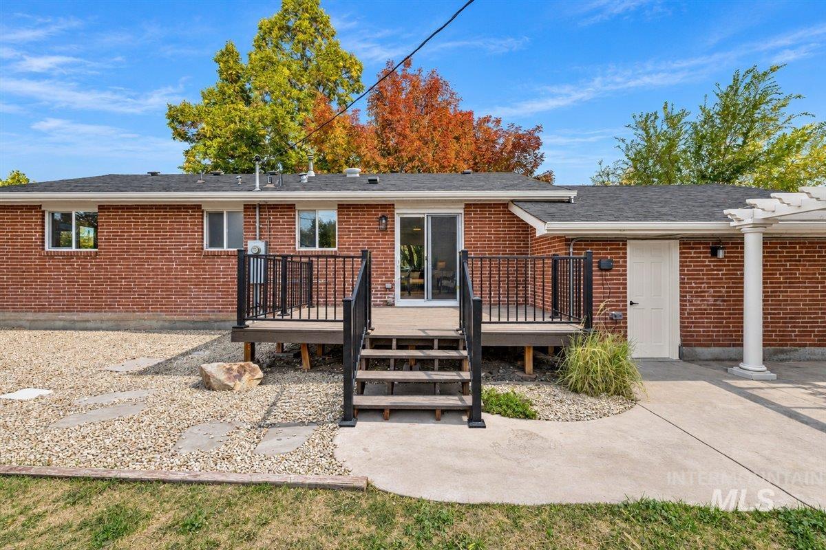 3701 Woody Drive, Boise, Idaho 83703, 4 Bedrooms, 2 Bathrooms, Residential For Sale, Price $685,000,MLS 99003154