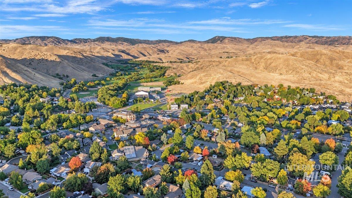 3701 Woody Drive, Boise, Idaho 83703, 4 Bedrooms, 2 Bathrooms, Residential For Sale, Price $685,000,MLS 99003154