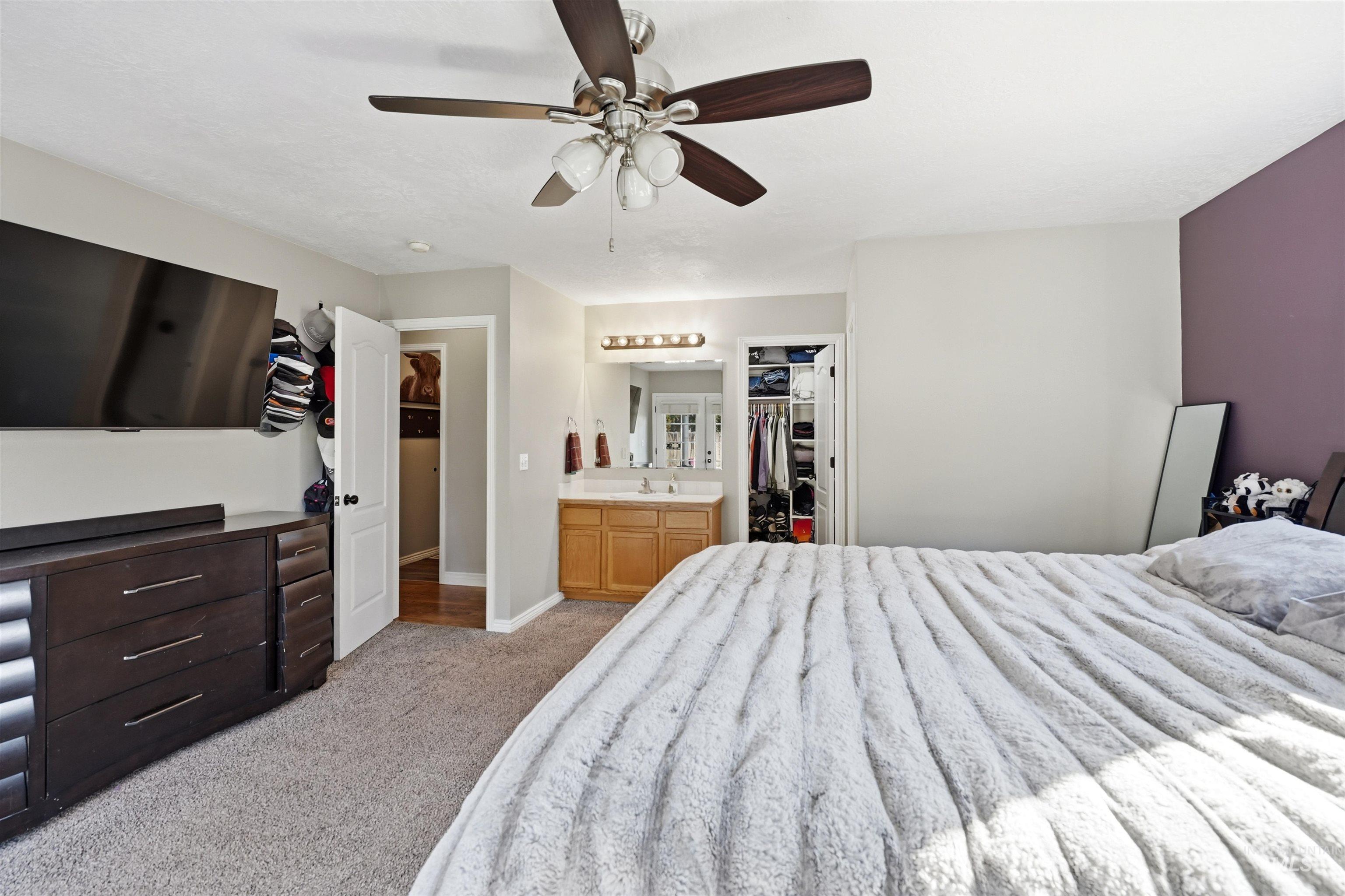 1284 Tennessee Drive, Middleton, Idaho 83644, 3 Bedrooms, 2 Bathrooms, Residential For Sale, Price $385,000,MLS 99003155