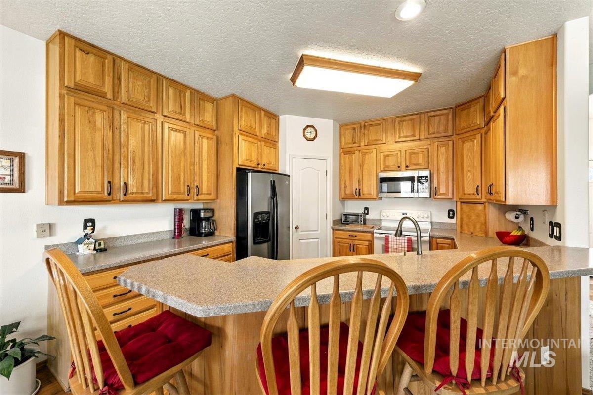 1915 Meadow Ave, Caldwell, Idaho 83605, 4 Bedrooms, 2.5 Bathrooms, Residential For Sale, Price $685,000,MLS 99003158