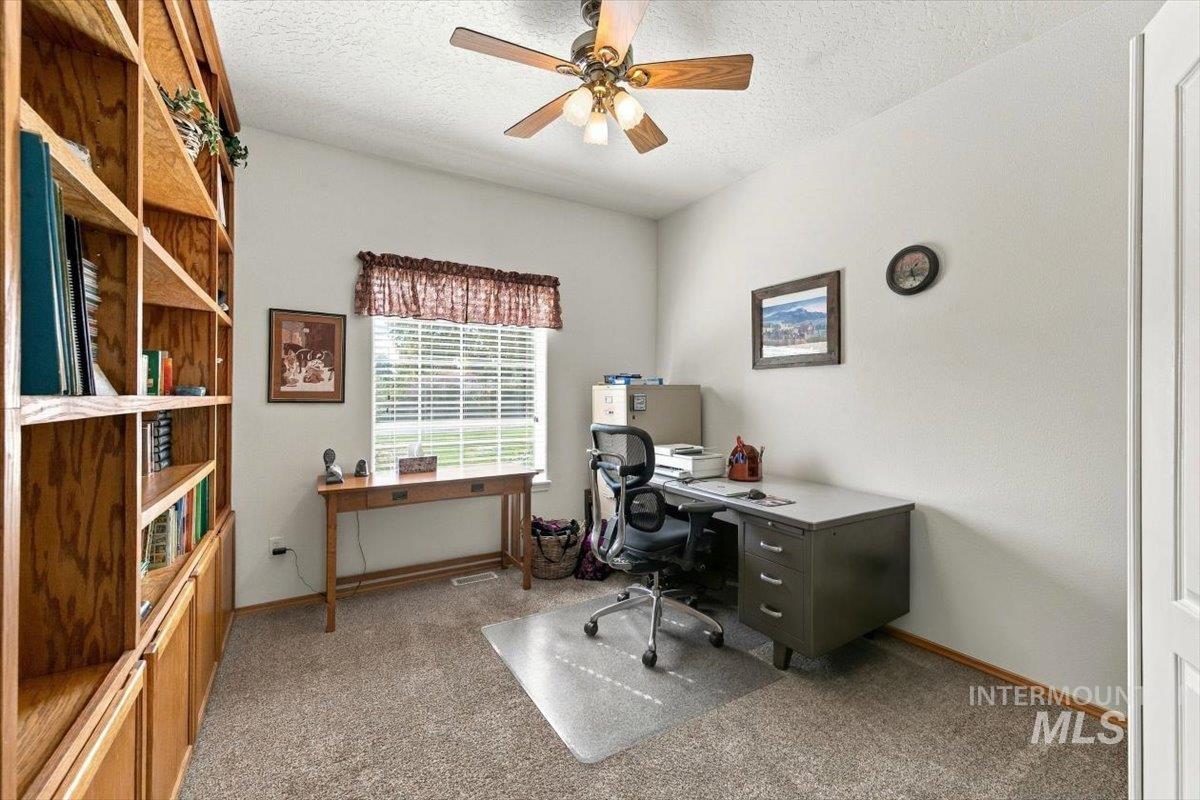 1915 Meadow Ave, Caldwell, Idaho 83605, 4 Bedrooms, 2.5 Bathrooms, Residential For Sale, Price $685,000,MLS 99003158