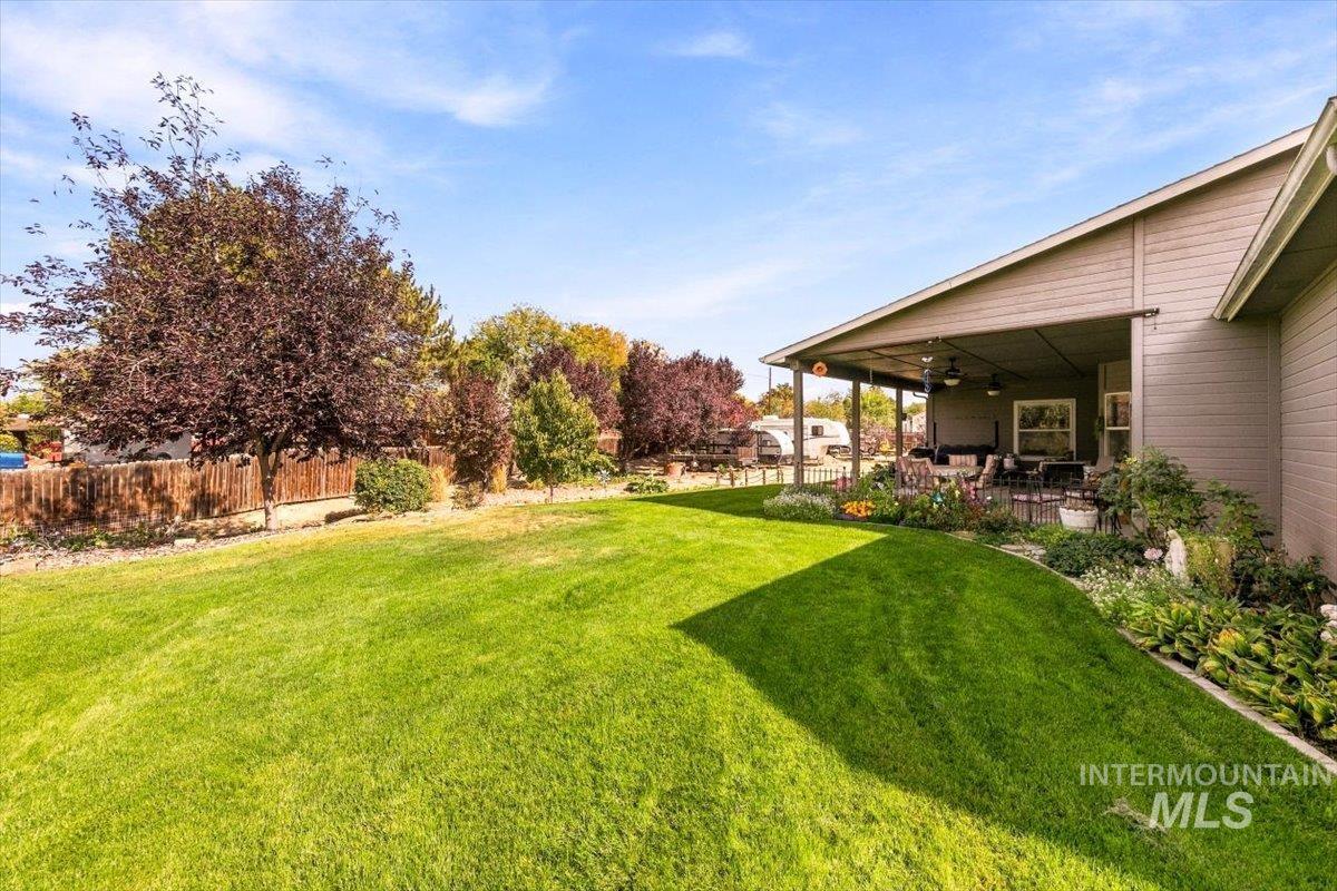1915 Meadow Ave, Caldwell, Idaho 83605, 4 Bedrooms, 2.5 Bathrooms, Residential For Sale, Price $685,000,MLS 99003158