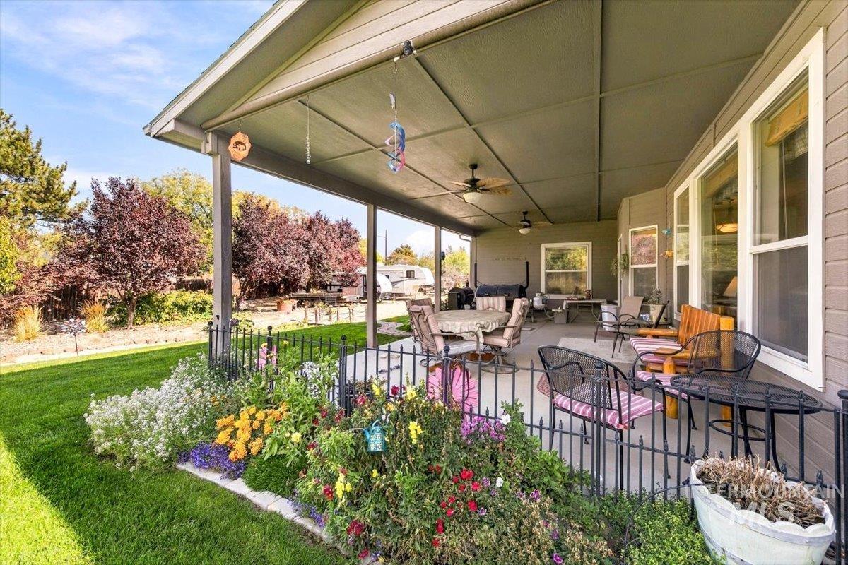 1915 Meadow Ave, Caldwell, Idaho 83605, 4 Bedrooms, 2.5 Bathrooms, Residential For Sale, Price $685,000,MLS 99003158