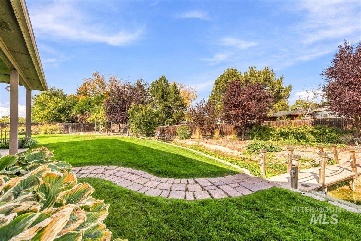 1915 Meadow Ave, Caldwell, Idaho 83605, 4 Bedrooms, 2.5 Bathrooms, Residential For Sale, Price $685,000,MLS 99003158