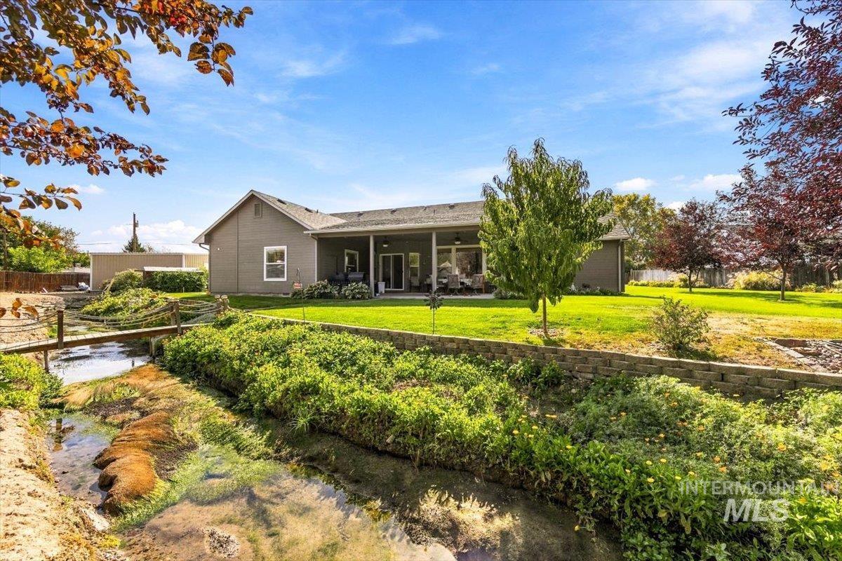 1915 Meadow Ave, Caldwell, Idaho 83605, 4 Bedrooms, 2.5 Bathrooms, Residential For Sale, Price $685,000,MLS 99003158