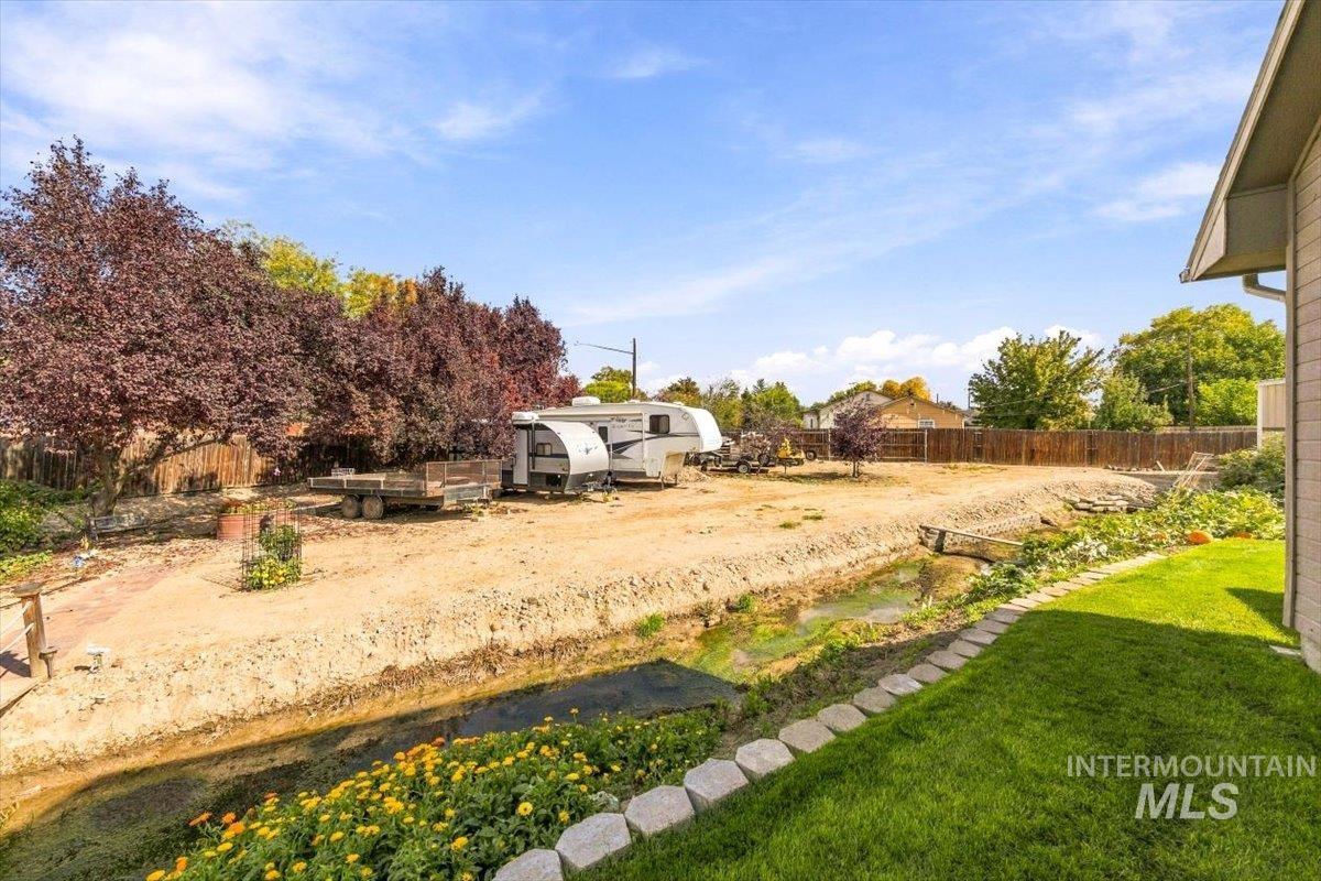 1915 Meadow Ave, Caldwell, Idaho 83605, 4 Bedrooms, 2.5 Bathrooms, Residential For Sale, Price $685,000,MLS 99003158
