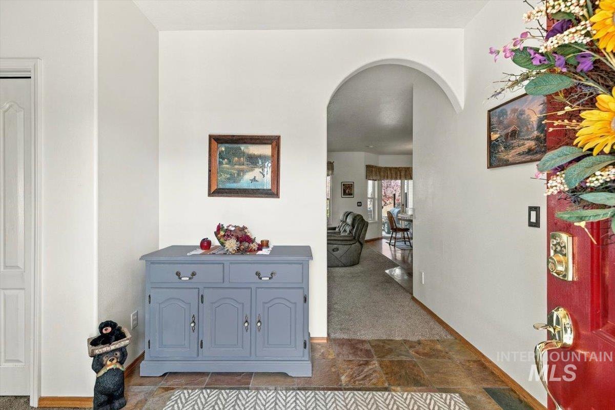 1915 Meadow Ave, Caldwell, Idaho 83605, 4 Bedrooms, 2.5 Bathrooms, Residential For Sale, Price $685,000,MLS 99003158