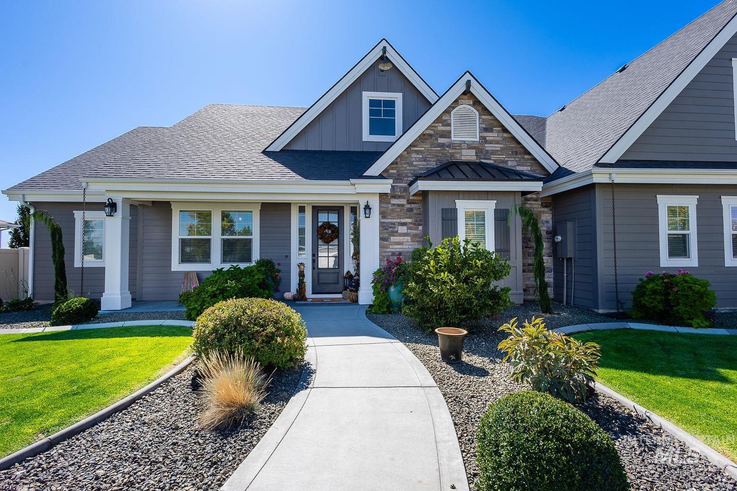 8163 Stillman St, Nampa, Idaho 83686, 4 Bedrooms, 3.5 Bathrooms, Residential For Sale, Price $989,990,MLS 99003159