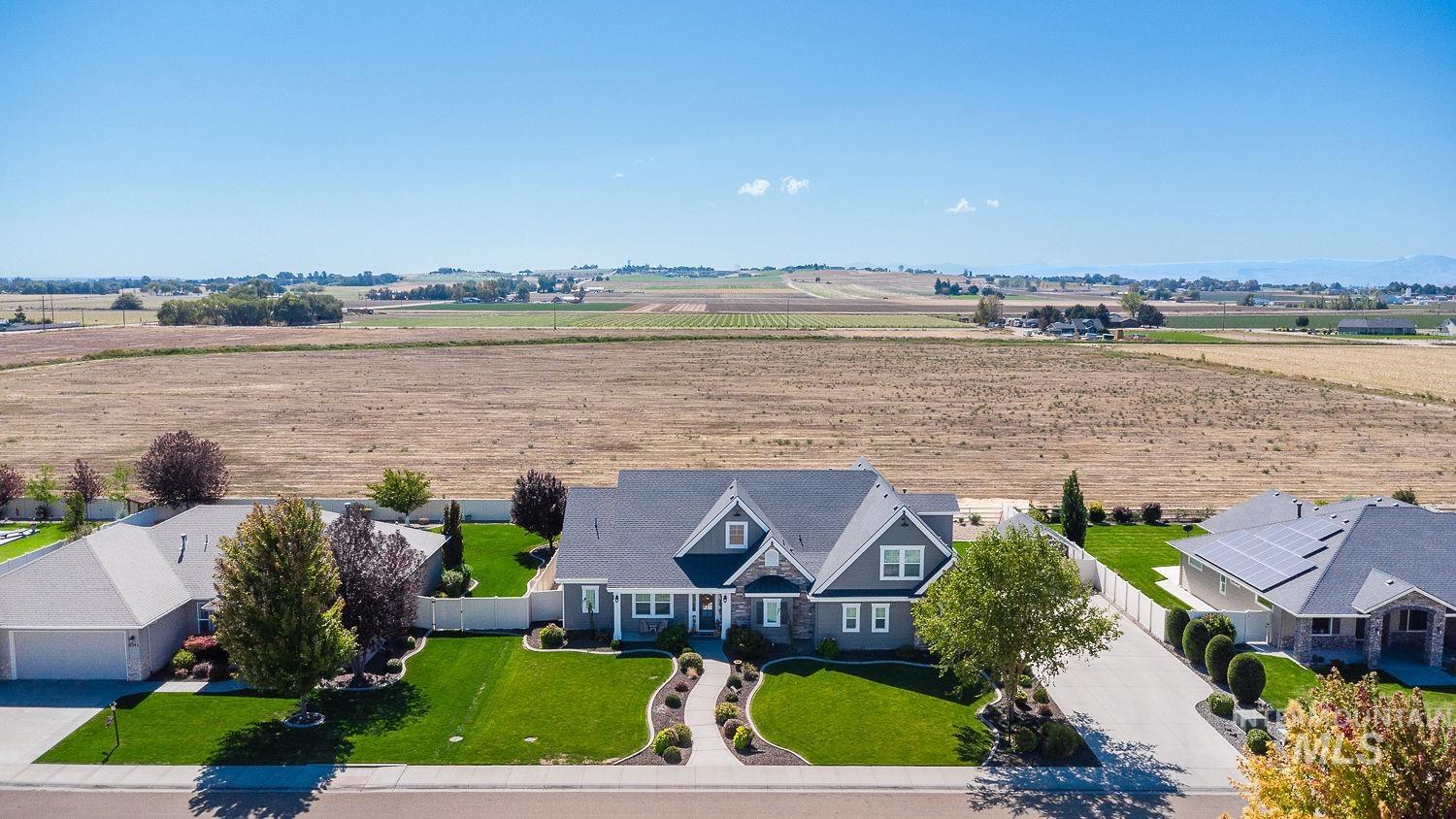 8163 Stillman St, Nampa, Idaho 83686, 4 Bedrooms, 3.5 Bathrooms, Residential For Sale, Price $989,990,MLS 99003159