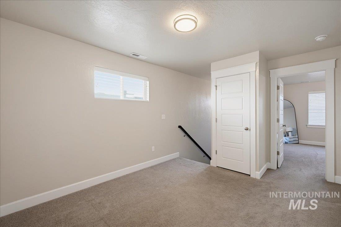 745 E Springloyd St., Meridian, Idaho 83642, 3 Bedrooms, 2.5 Bathrooms, Residential For Sale, Price $440,000,MLS 99003160