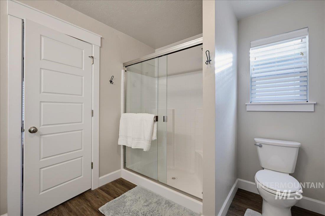 745 E Springloyd St., Meridian, Idaho 83642, 3 Bedrooms, 2.5 Bathrooms, Residential For Sale, Price $440,000,MLS 99003160