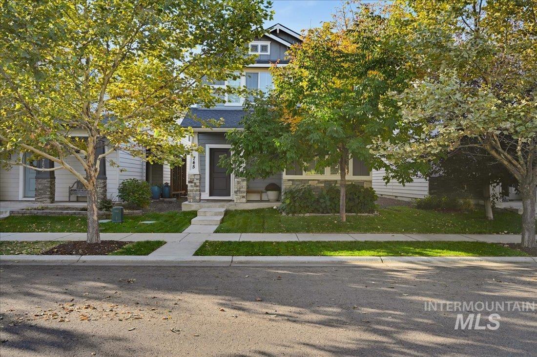 745 E Springloyd St., Meridian, Idaho 83642, 3 Bedrooms, 2.5 Bathrooms, Residential For Sale, Price $440,000,MLS 99003160
