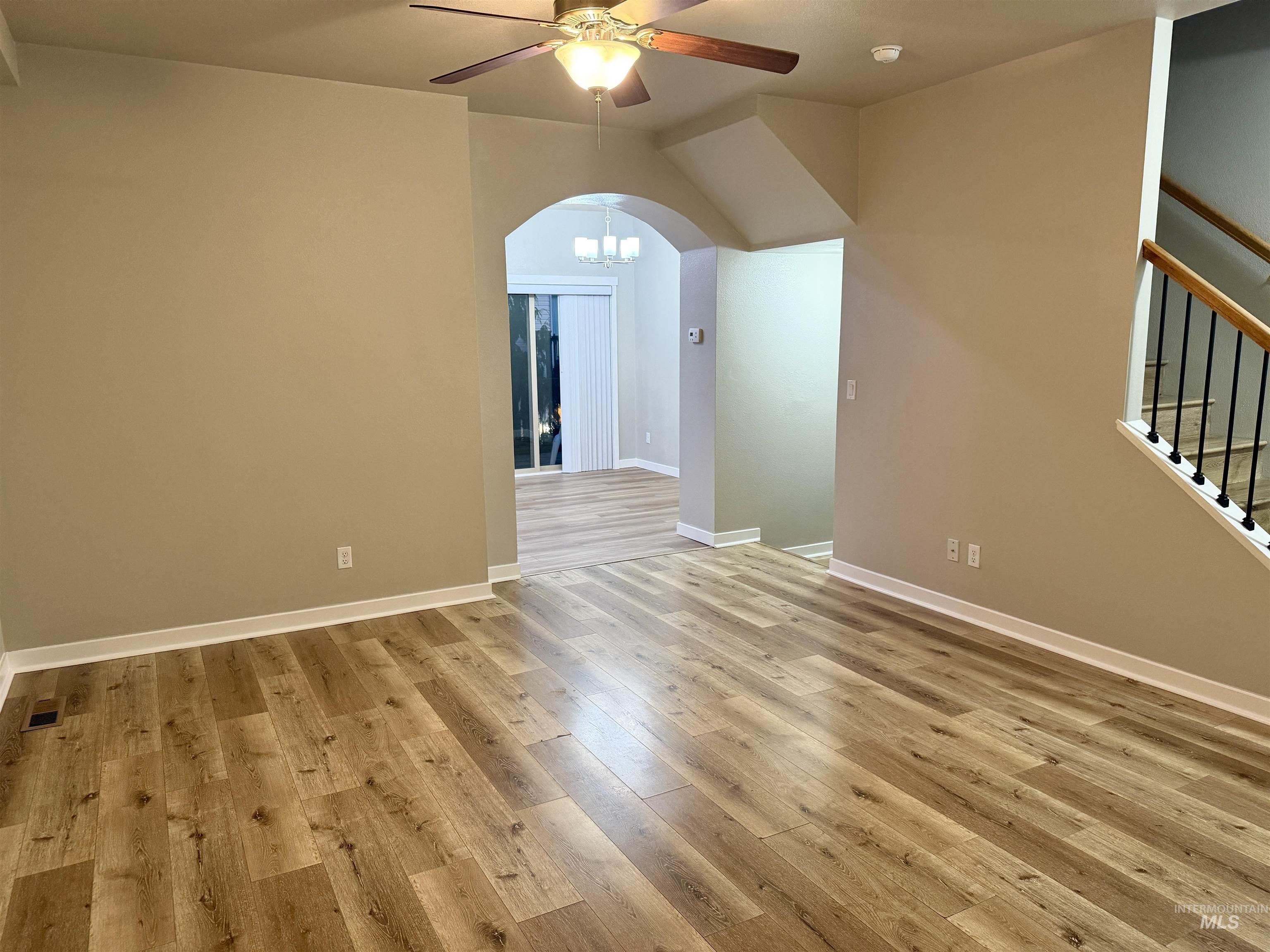 8704 W Pine Valley Ln, Boise, Idaho 83709, 3 Bedrooms, 2.5 Bathrooms, Residential For Sale, Price $342,900,MLS 99003162