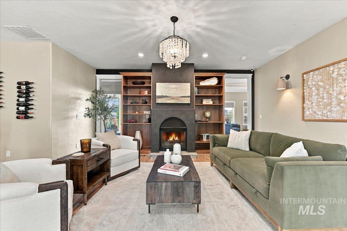 7222 W Ring Perch Dr., Boise, Idaho 83709, 3 Bedrooms, 2.5 Bathrooms, Residential For Sale, Price $799,000,MLS 99003163