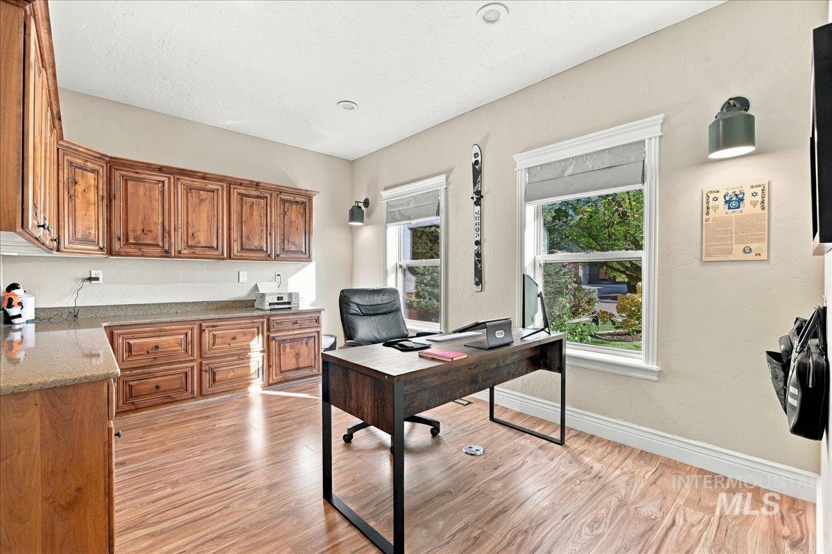7222 W Ring Perch Dr., Boise, Idaho 83709, 3 Bedrooms, 2.5 Bathrooms, Residential For Sale, Price $799,000,MLS 99003163