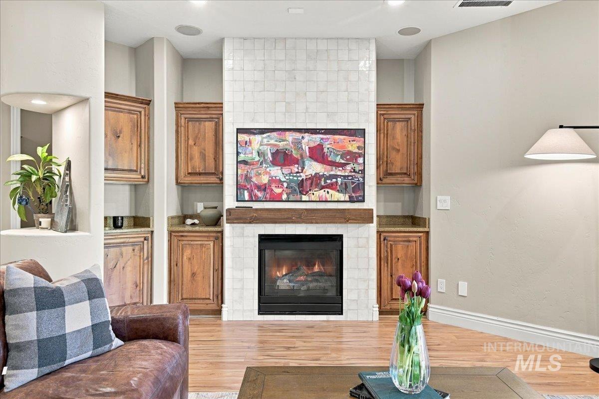 7222 W Ring Perch Dr., Boise, Idaho 83709, 3 Bedrooms, 2.5 Bathrooms, Residential For Sale, Price $799,000,MLS 99003163