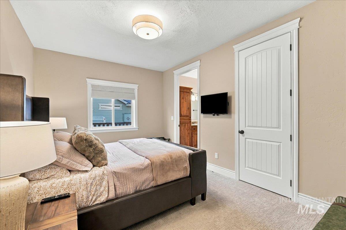 7222 W Ring Perch Dr., Boise, Idaho 83709, 3 Bedrooms, 2.5 Bathrooms, Residential For Sale, Price $799,000,MLS 99003163