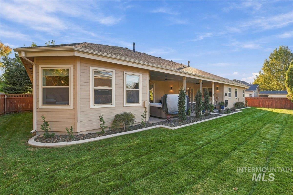 7222 W Ring Perch Dr., Boise, Idaho 83709, 3 Bedrooms, 2.5 Bathrooms, Residential For Sale, Price $799,000,MLS 99003163