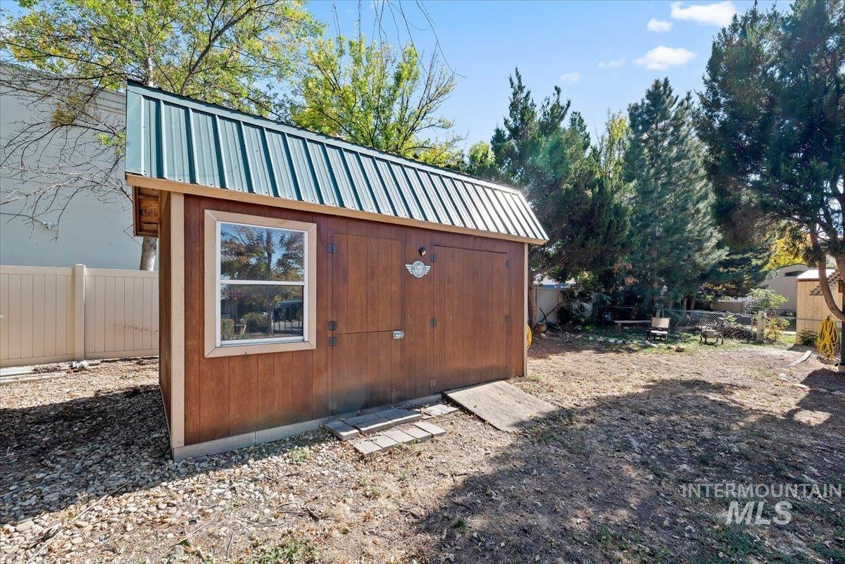 700 E Fairview Ave, Meridian, Idaho 83642, 2 Bedrooms, 1 Bathroom, Residential For Sale, Price $79,900, 99003190