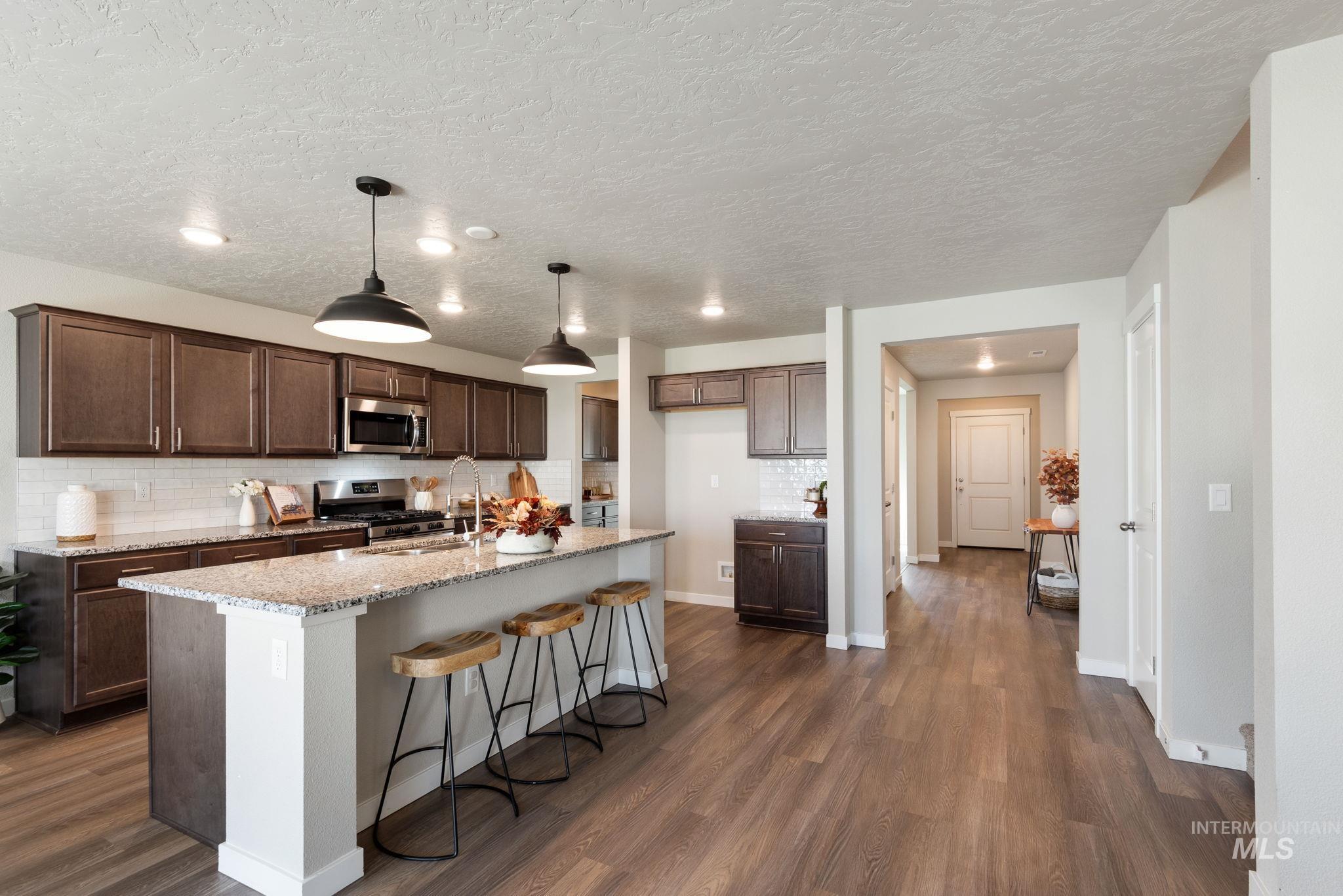 19380 Geneva Pl, Caldwell, Idaho 83605, 5 Bedrooms, 4 Bathrooms, Residential For Sale, Price $559,900, 99003464