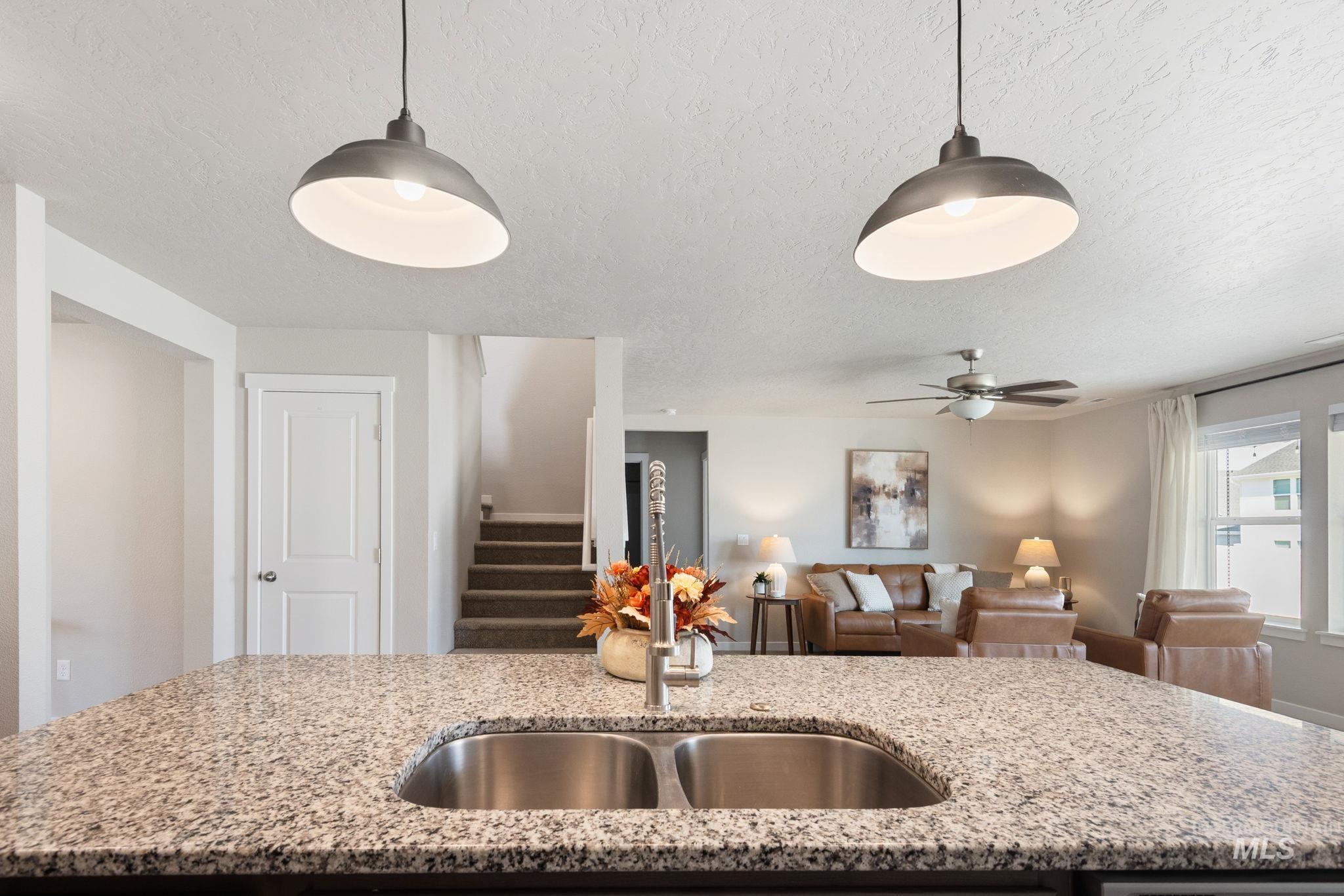 19380 Geneva Pl, Caldwell, Idaho 83605, 5 Bedrooms, 4 Bathrooms, Residential For Sale, Price $559,900, 99003464