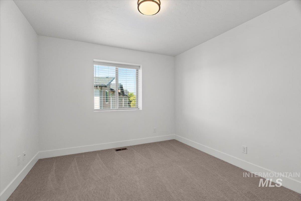 1705 S Federal Way, Boise, Idaho 83705, 3 Bedrooms, 3.5 Bathrooms, Residential For Sale, Price $479,880, 99003471