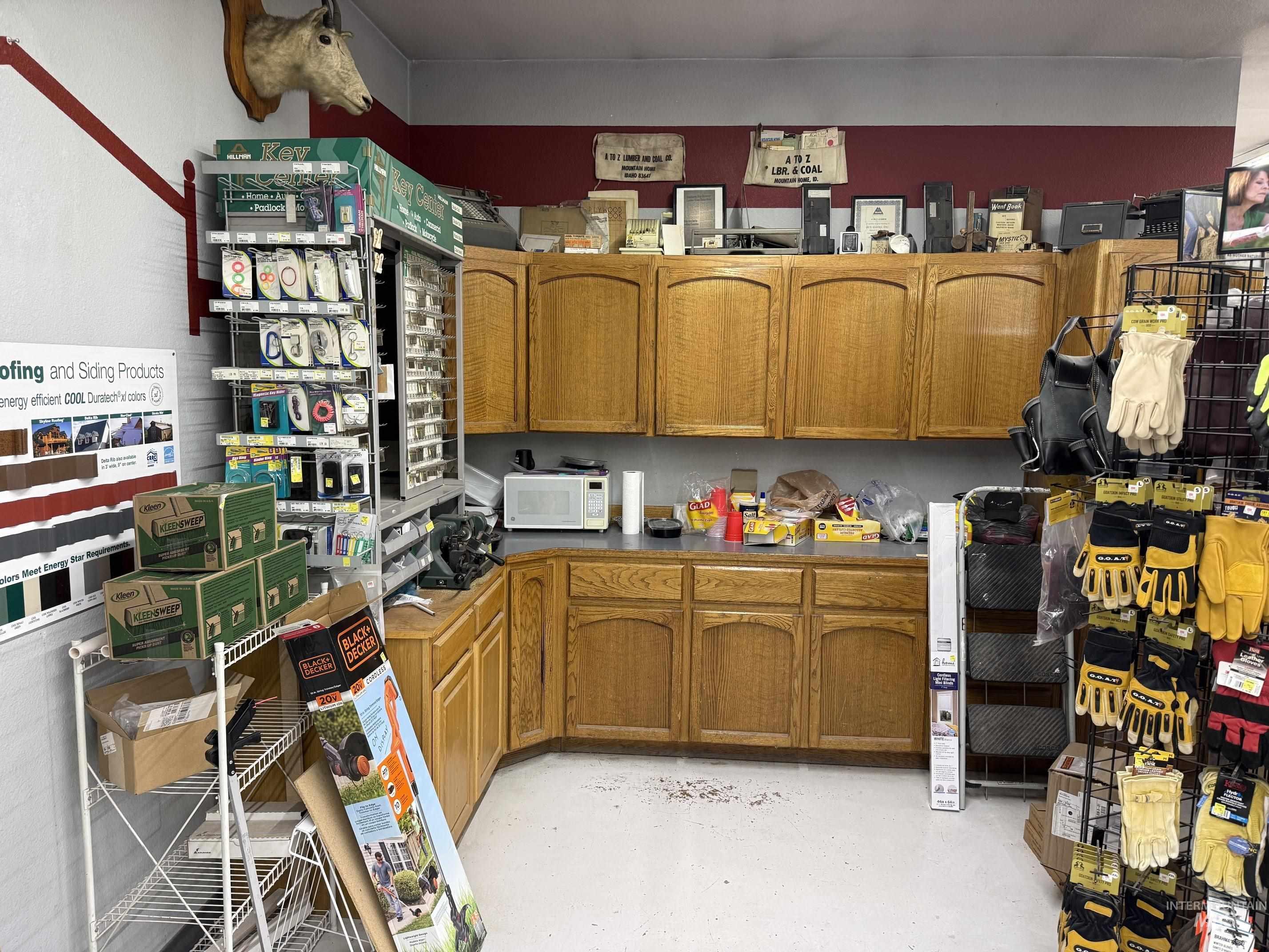 999 Airbase Rd, Mountain Home, Idaho 83647, Business/Commercial For Sale, Price $1, 99003562