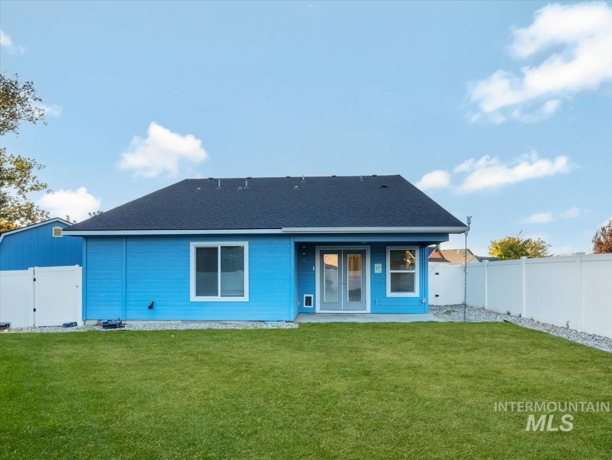 1027 W Butterfield, Weiser, Idaho 83672, 3 Bedrooms, 2 Bathrooms, Residential For Sale, Price $385,000, 99003581