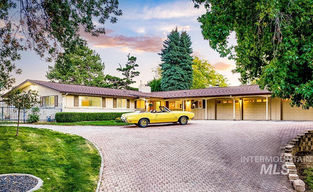 909 W Wyndemere Drive, Boise, Idaho 83702, 4 Bedrooms, 3.5 Bathrooms, Residential For Sale, Price $1,980,000,MLS 99003586