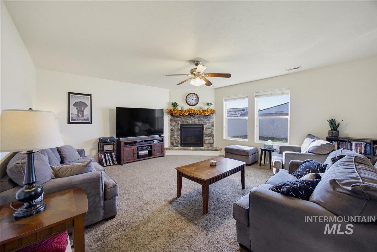 1935 E Marsh Creek Rd, Emmett, Idaho 83617, 4 Bedrooms, 3 Bathrooms, Residential For Sale, Price $499,000,MLS 99003647