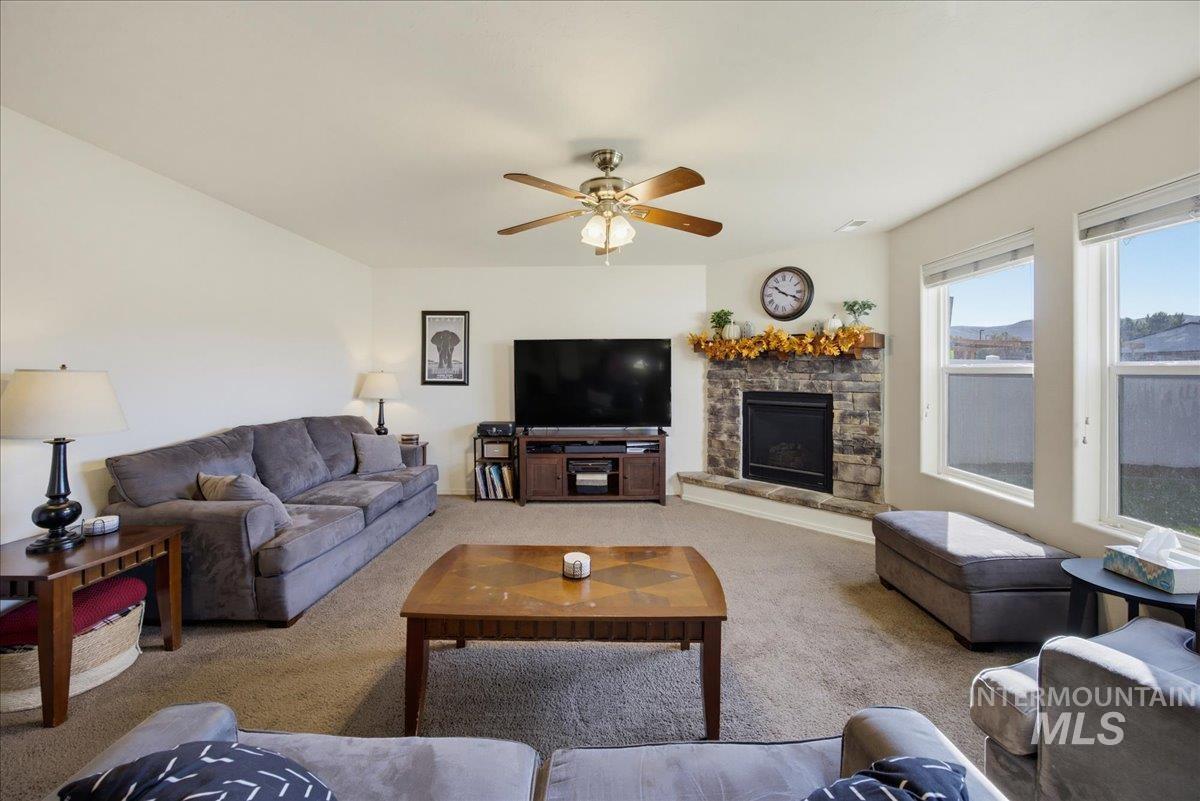 1935 E Marsh Creek Rd, Emmett, Idaho 83617, 4 Bedrooms, 3 Bathrooms, Residential For Sale, Price $499,000,MLS 99003647