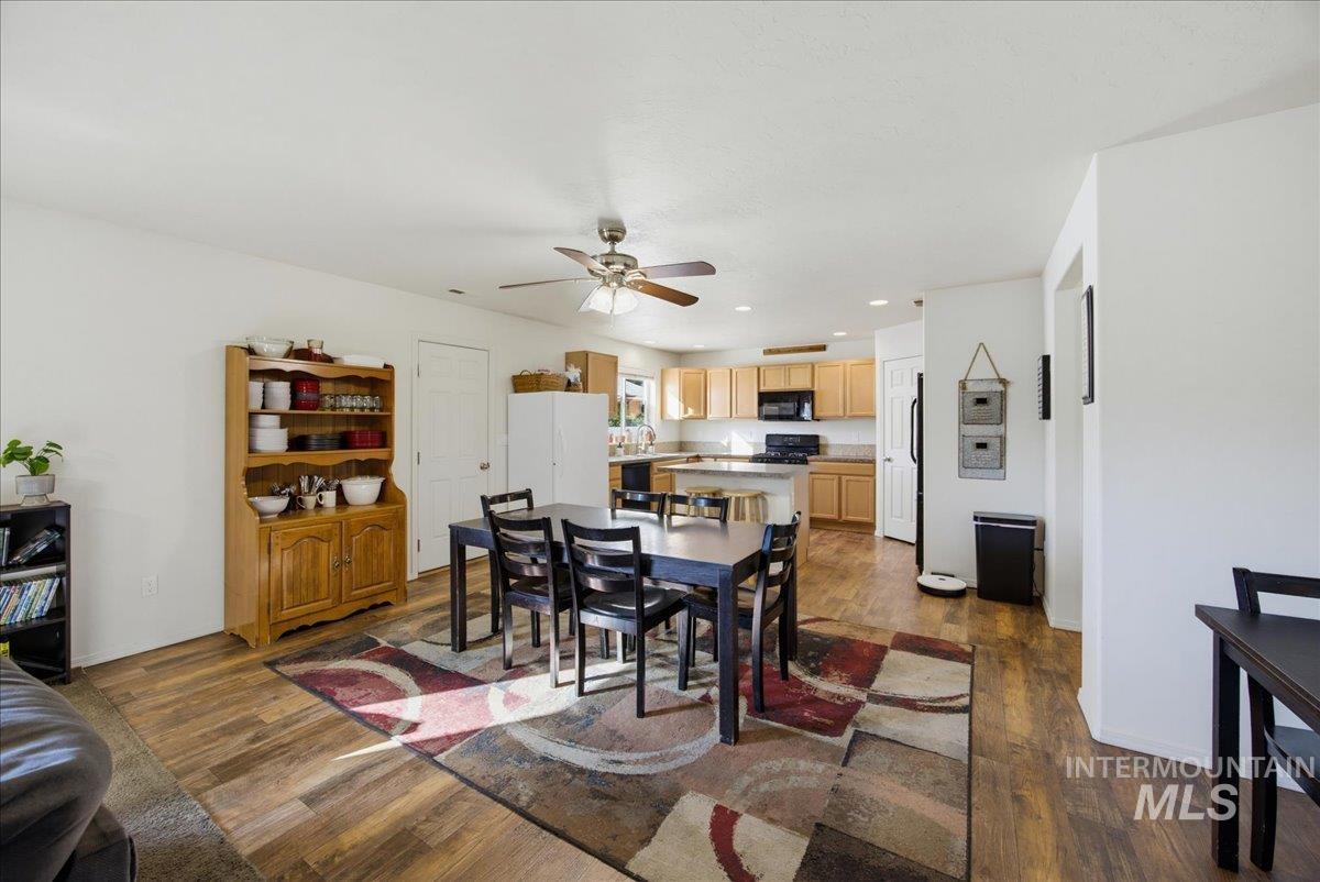 1935 E Marsh Creek Rd, Emmett, Idaho 83617, 4 Bedrooms, 3 Bathrooms, Residential For Sale, Price $499,000,MLS 99003647