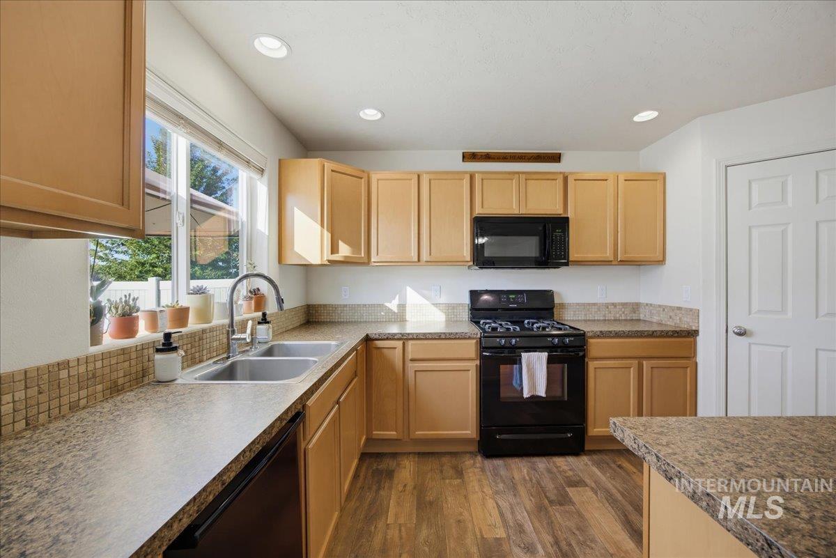 1935 E Marsh Creek Rd, Emmett, Idaho 83617, 4 Bedrooms, 3 Bathrooms, Residential For Sale, Price $499,000,MLS 99003647