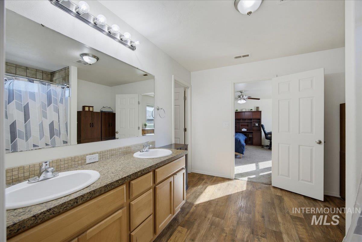 1935 E Marsh Creek Rd, Emmett, Idaho 83617, 4 Bedrooms, 3 Bathrooms, Residential For Sale, Price $499,000,MLS 99003647