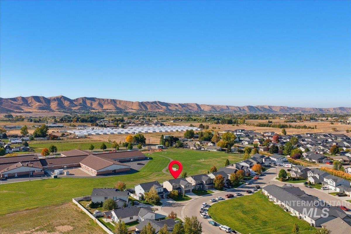 1935 E Marsh Creek Rd, Emmett, Idaho 83617, 4 Bedrooms, 3 Bathrooms, Residential For Sale, Price $499,000,MLS 99003647
