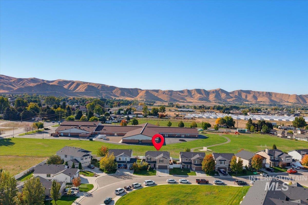 1935 E Marsh Creek Rd, Emmett, Idaho 83617, 4 Bedrooms, 3 Bathrooms, Residential For Sale, Price $499,000,MLS 99003647