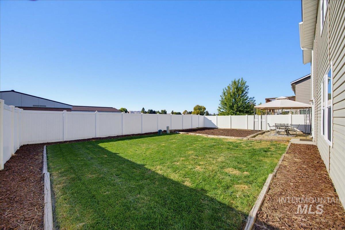 1935 E Marsh Creek Rd, Emmett, Idaho 83617, 4 Bedrooms, 3 Bathrooms, Residential For Sale, Price $499,000,MLS 99003647