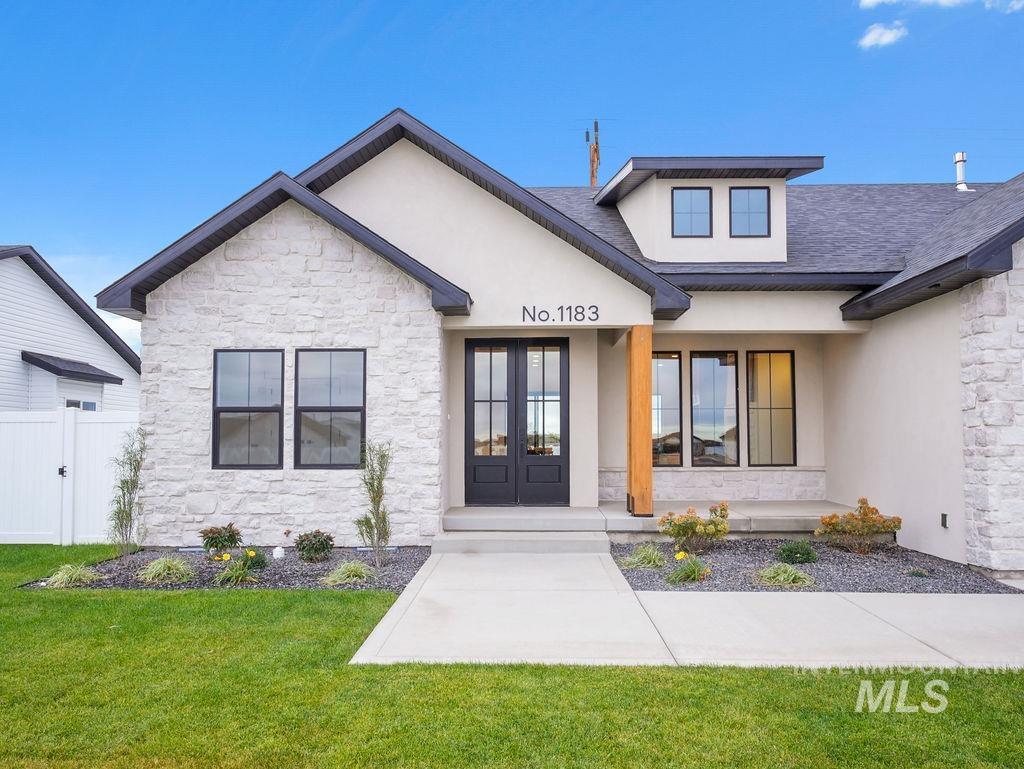 1183 Magic Rd, Twin Falls, Idaho 83301, 4 Bedrooms, 2 Bathrooms, Residential For Sale, Price $569,500,MLS 99003649