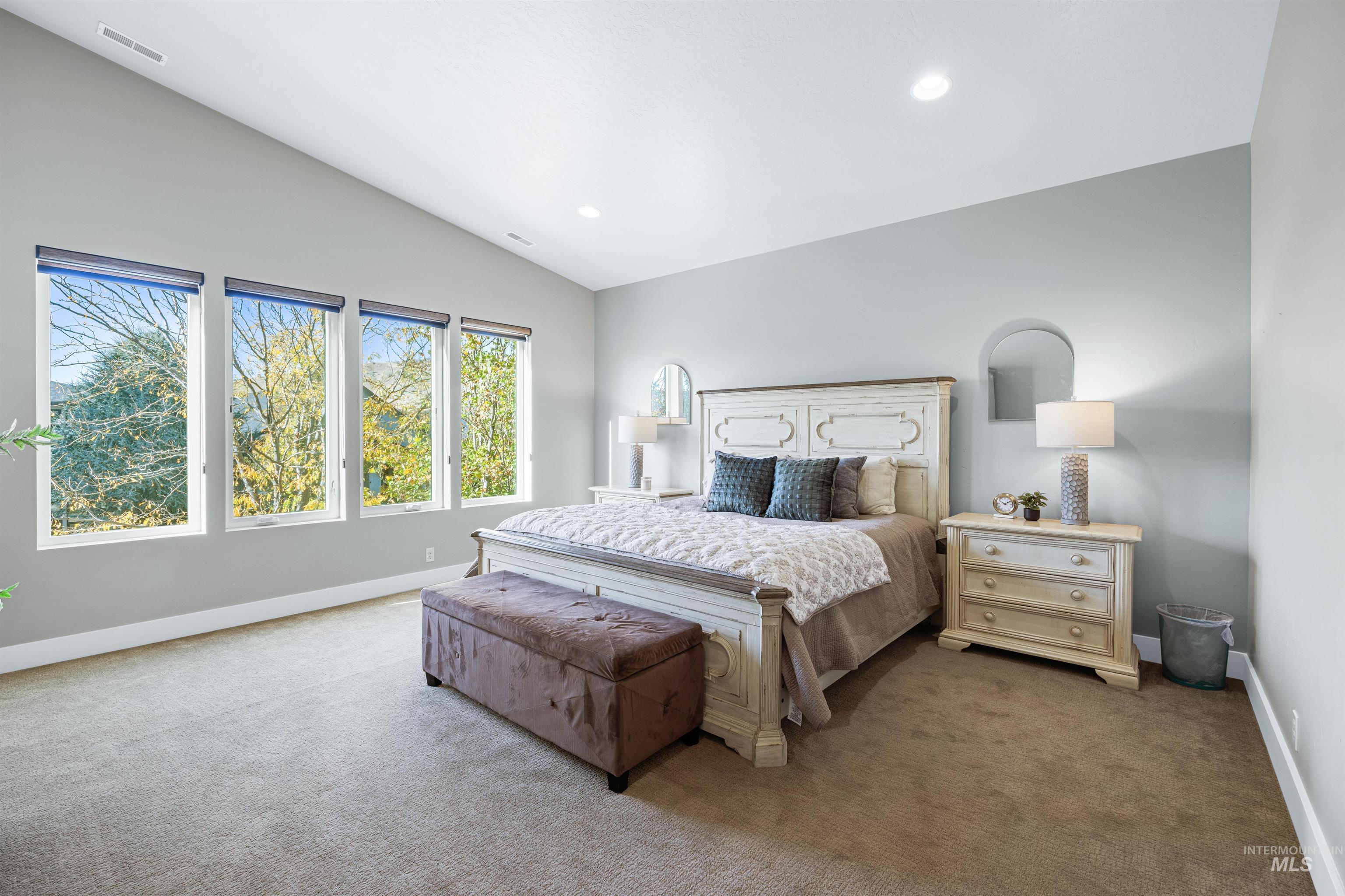 2824 S Honeycomb Way, Boise, Idaho 83716, 3 Bedrooms, 2.5 Bathrooms, Residential For Sale, Price $865,000,MLS 99003650
