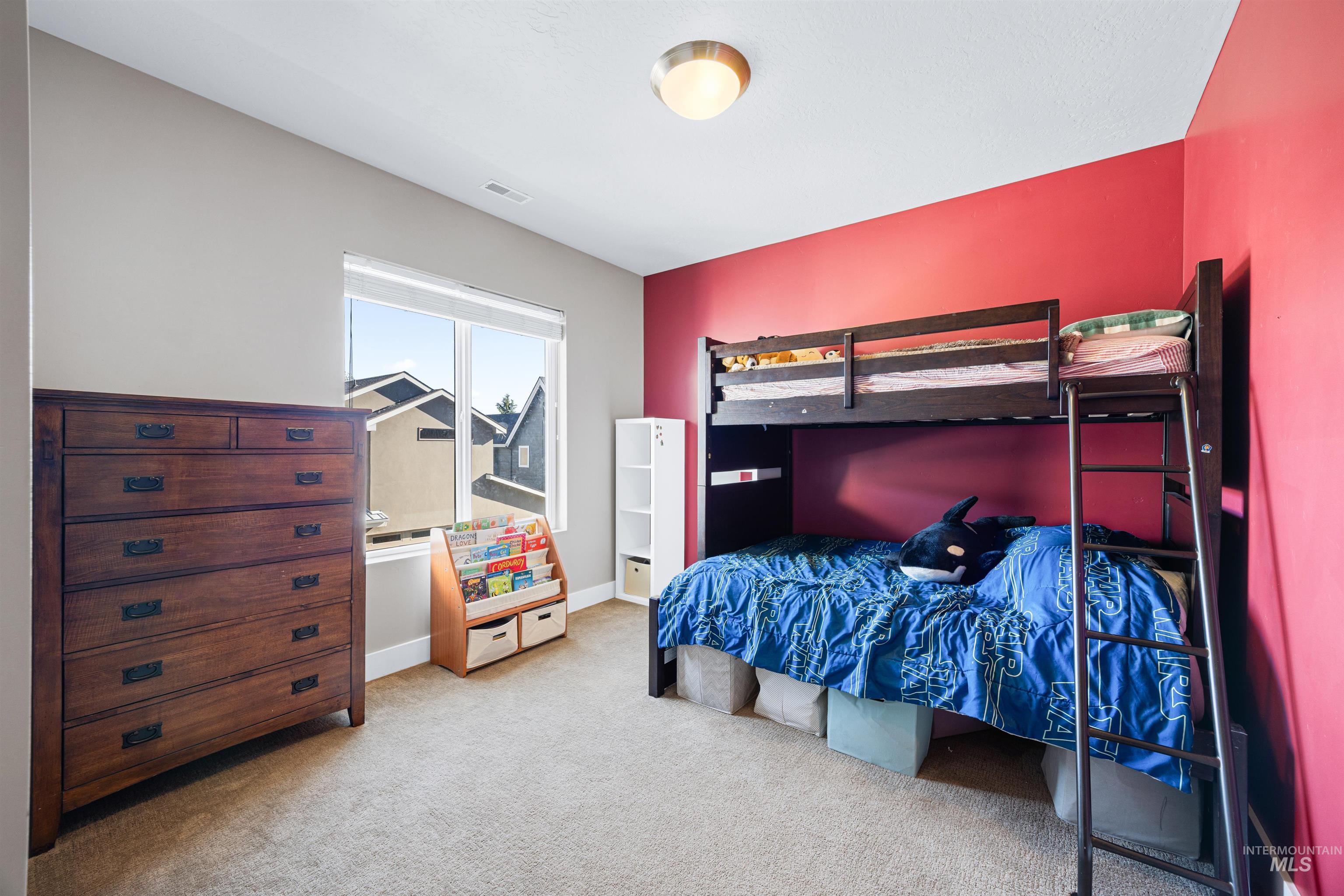 2824 S Honeycomb Way, Boise, Idaho 83716, 3 Bedrooms, 2.5 Bathrooms, Residential For Sale, Price $865,000,MLS 99003650