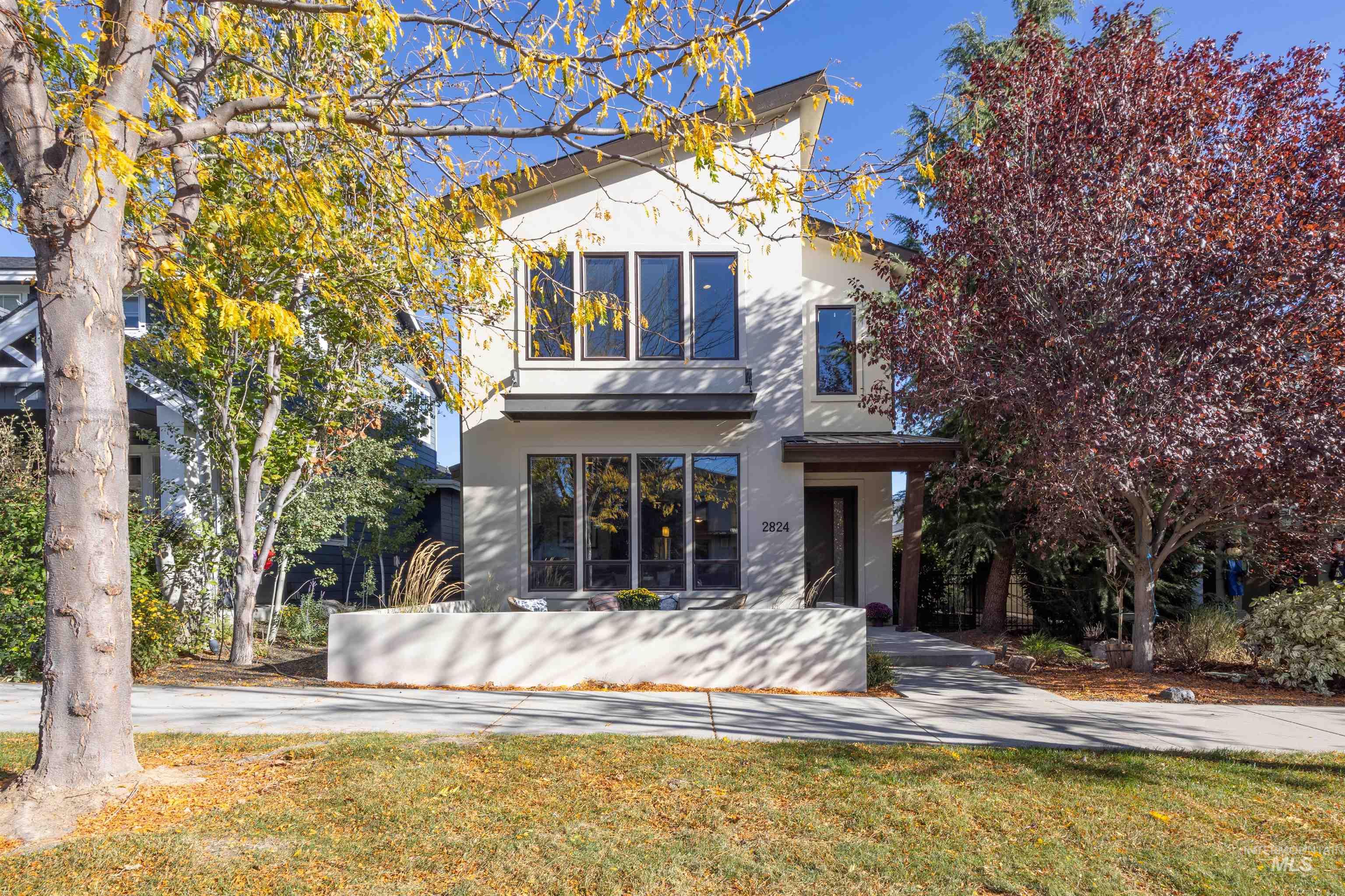 2824 S Honeycomb Way, Boise, Idaho 83716, 3 Bedrooms, 2.5 Bathrooms, Residential For Sale, Price $865,000,MLS 99003650