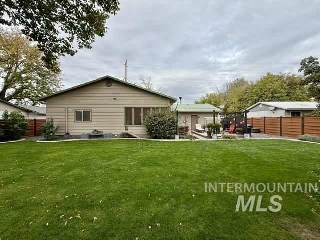 1250 W 9th Street, Weiser, Idaho 83672, 3 Bedrooms, 2 Bathrooms, Residential For Sale, Price $378,000,MLS 99003662