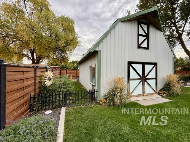 1250 W 9th Street, Weiser, Idaho 83672, 3 Bedrooms, 2 Bathrooms, Residential For Sale, Price $378,000,MLS 99003662