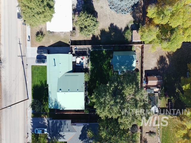 1250 W 9th Street, Weiser, Idaho 83672, 3 Bedrooms, 2 Bathrooms, Residential For Sale, Price $378,000,MLS 99003662
