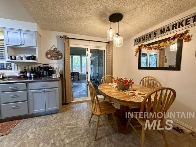 1250 W 9th Street, Weiser, Idaho 83672, 3 Bedrooms, 2 Bathrooms, Residential For Sale, Price $378,000,MLS 99003662