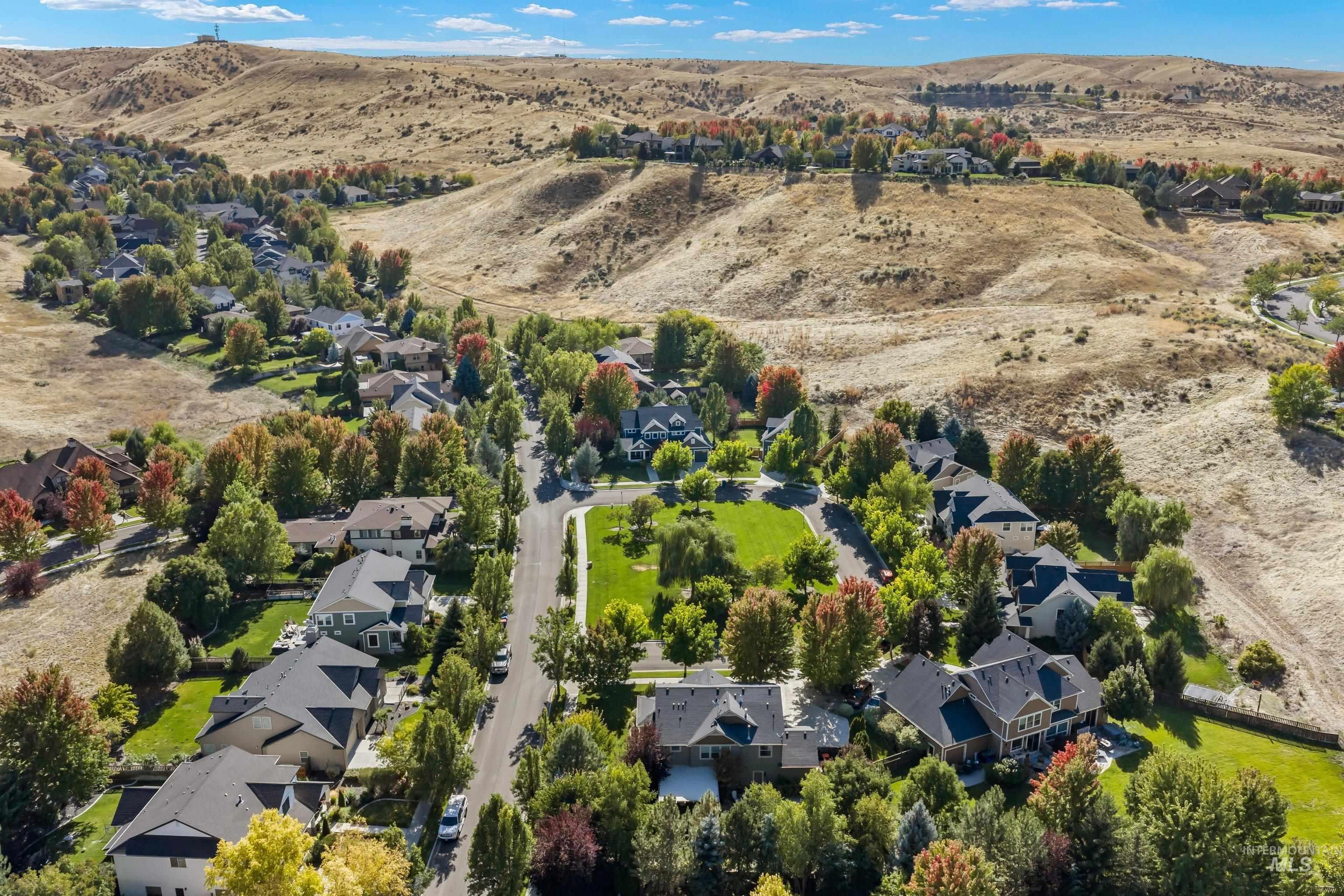 12507 N Humphreys Way, Boise, Idaho 83714, 4 Bedrooms, 2.5 Bathrooms, Residential For Sale, Price $800,000,MLS 99003666