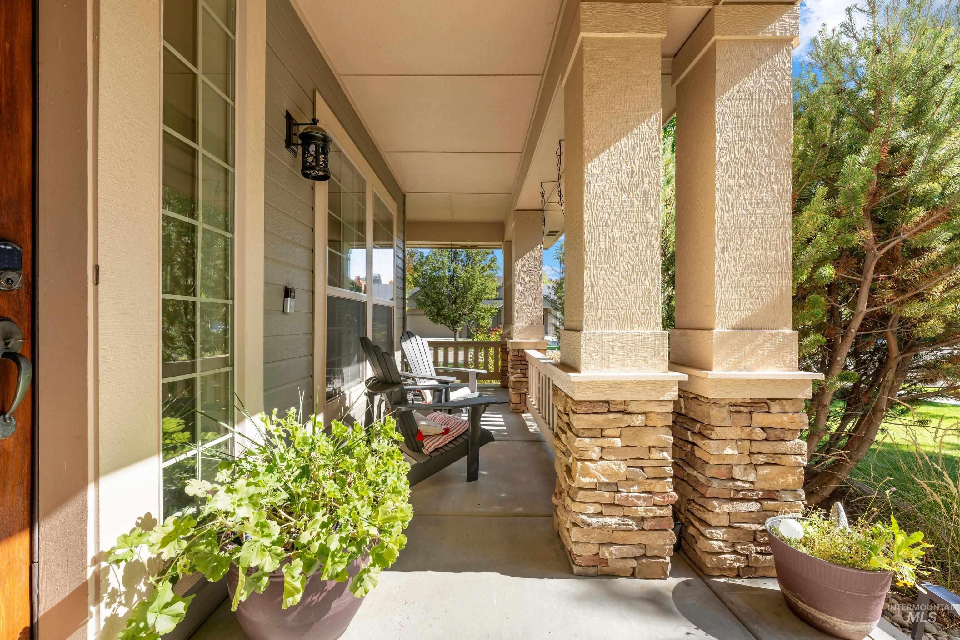 12507 N Humphreys Way, Boise, Idaho 83714, 4 Bedrooms, 2.5 Bathrooms, Residential For Sale, Price $800,000,MLS 99003666