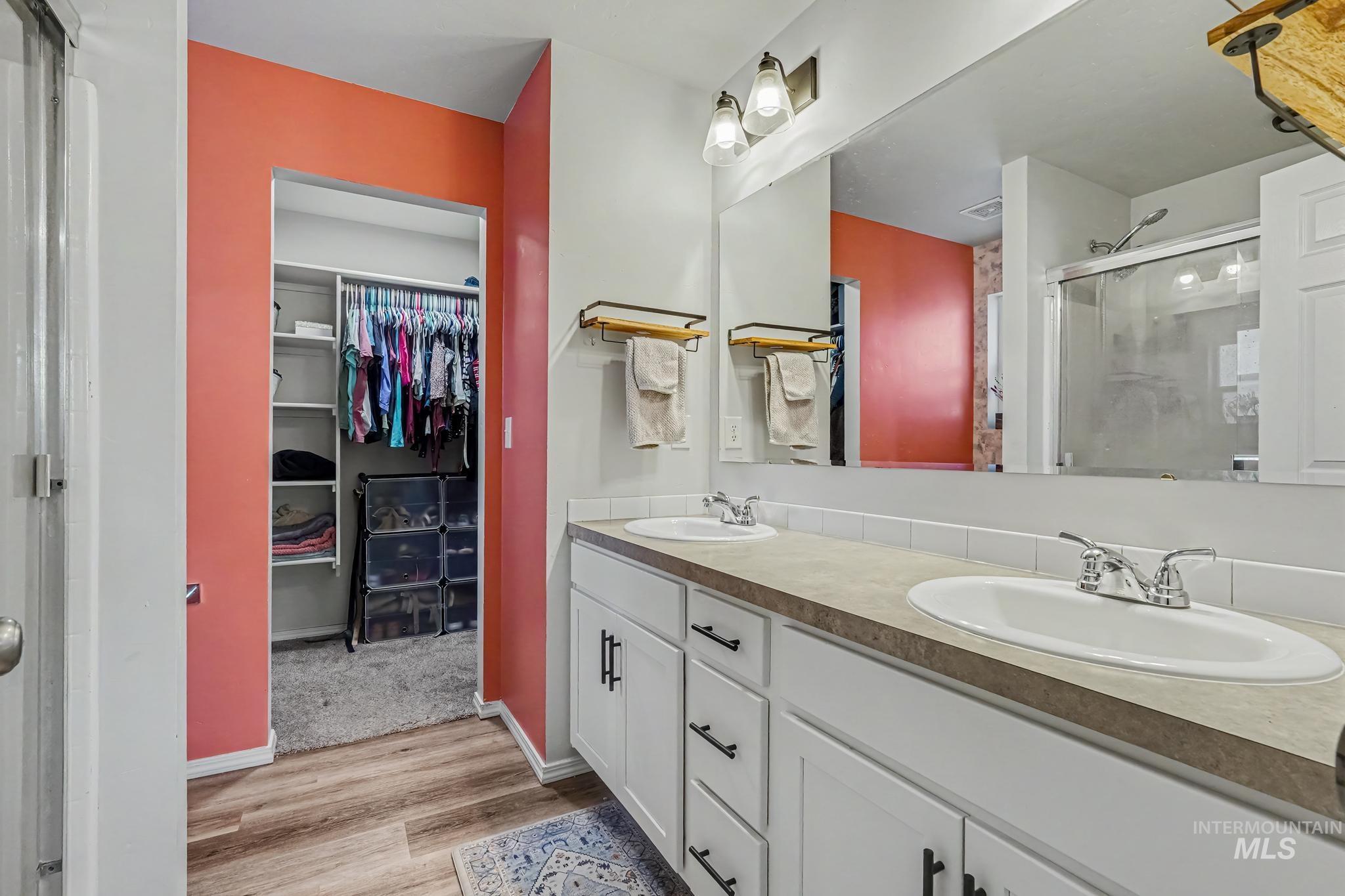 4370 S Yankees Way, Nampa, Idaho 83686, 3 Bedrooms, 2 Bathrooms, Residential For Sale, Price $429,990,MLS 99003667