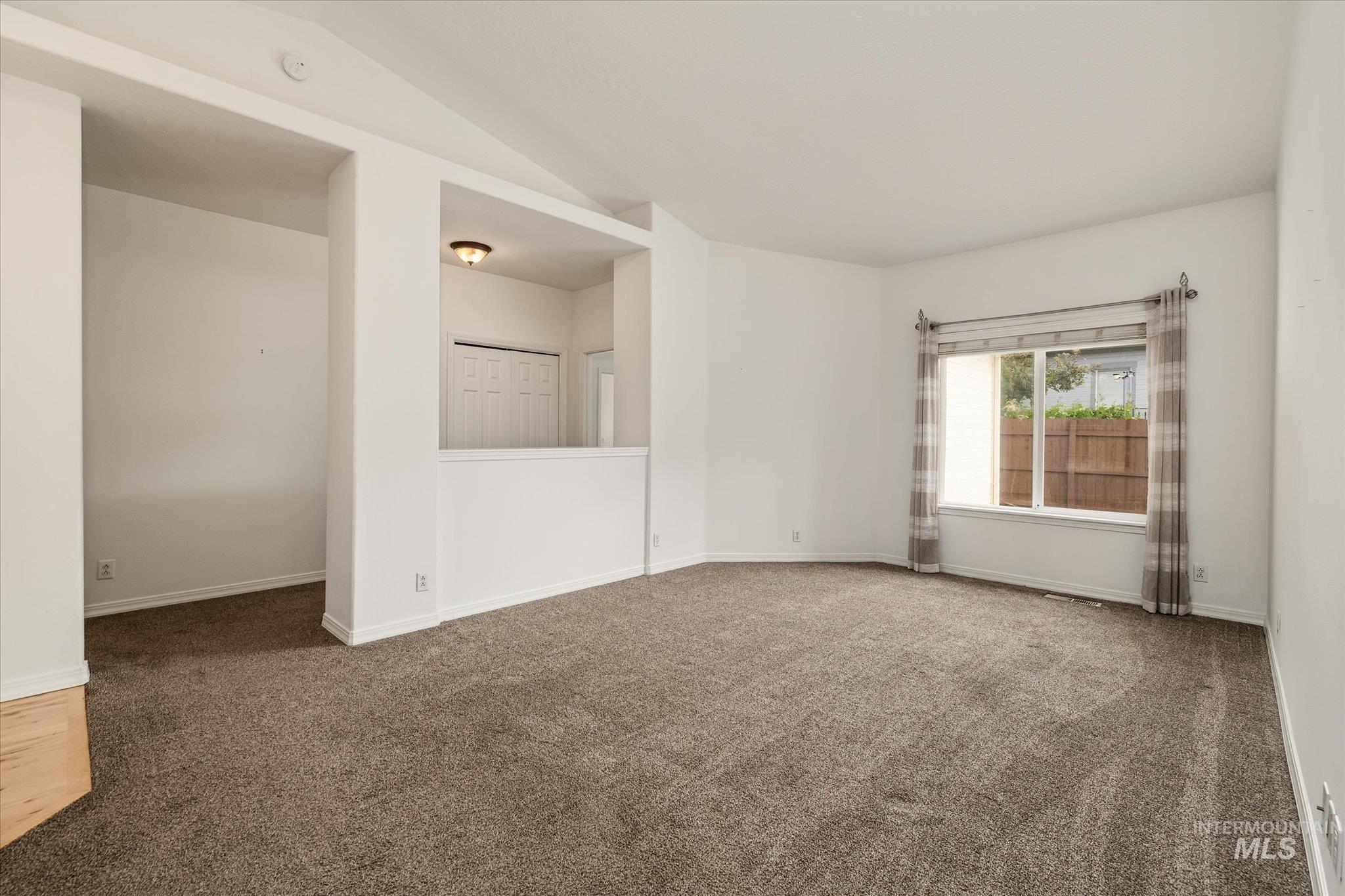 10242 N Blacktail Ave, Boise, Idaho 83714, 3 Bedrooms, 2 Bathrooms, Residential For Sale, Price $639,900,MLS 99003668