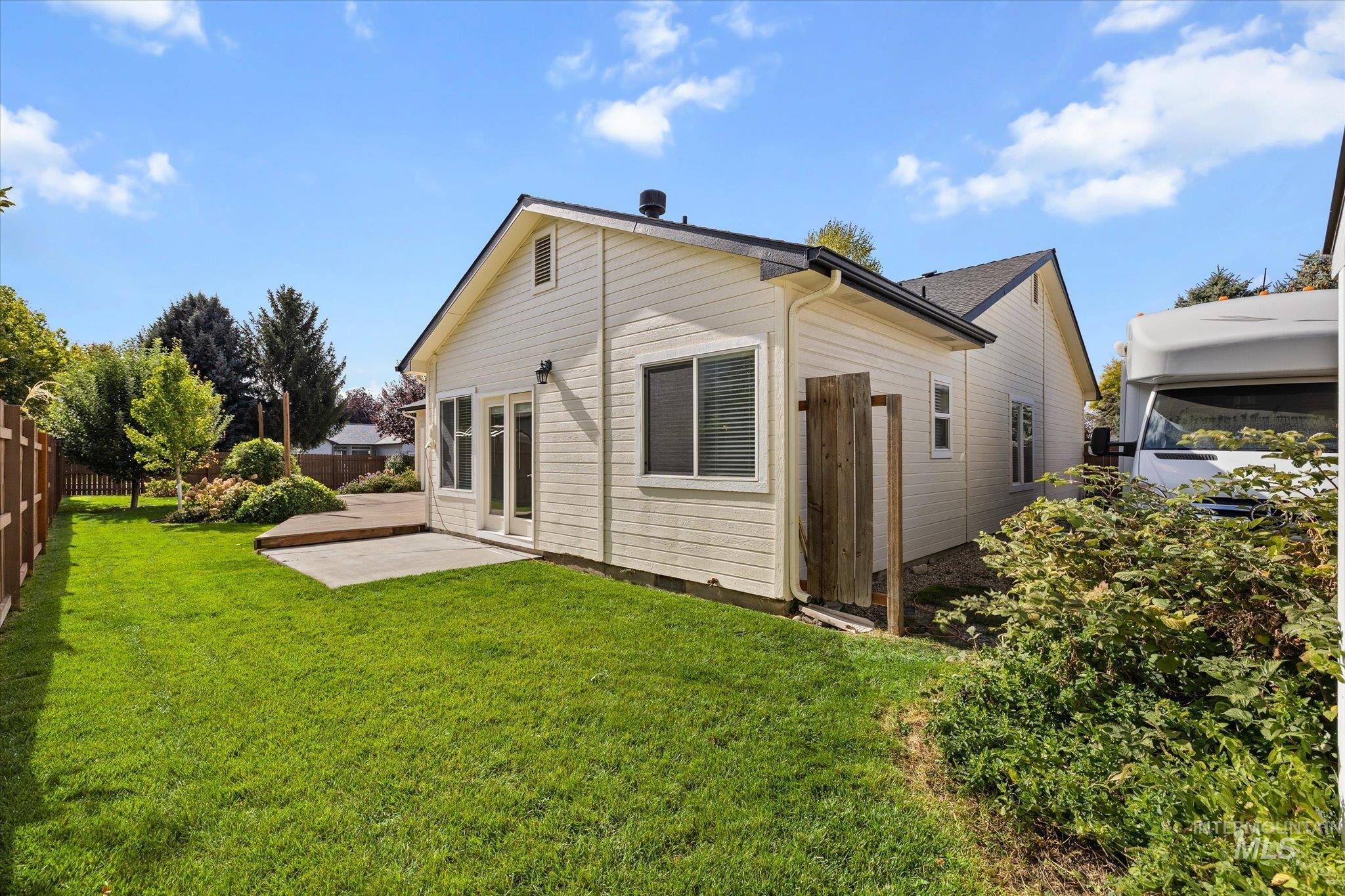10242 N Blacktail Ave, Boise, Idaho 83714, 3 Bedrooms, 2 Bathrooms, Residential For Sale, Price $639,900,MLS 99003668